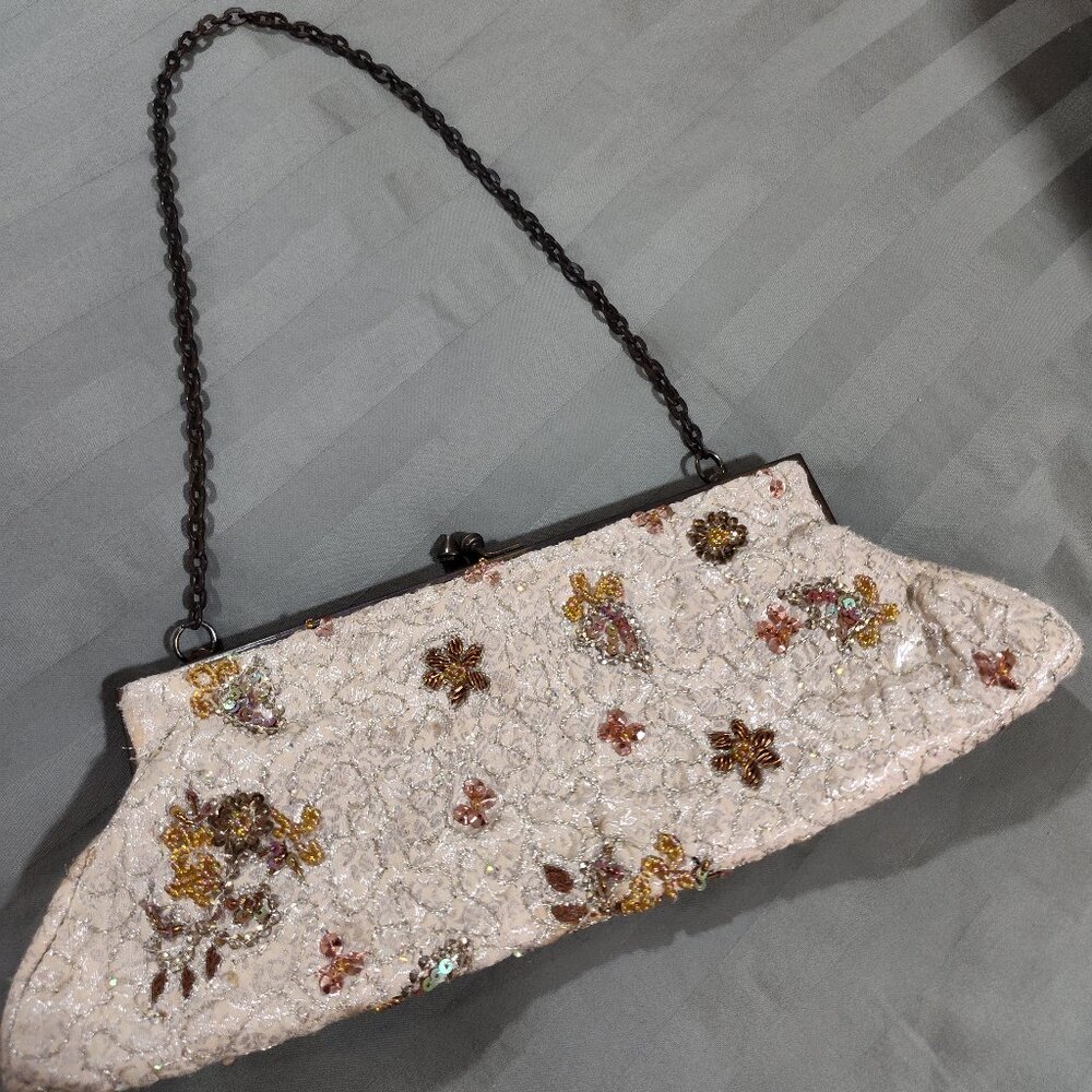 Elegant mini purse